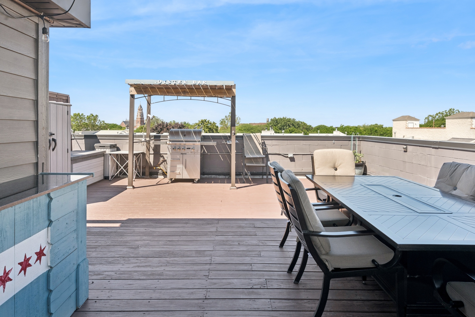 4115 N Lincoln Avenue Unit: 4N