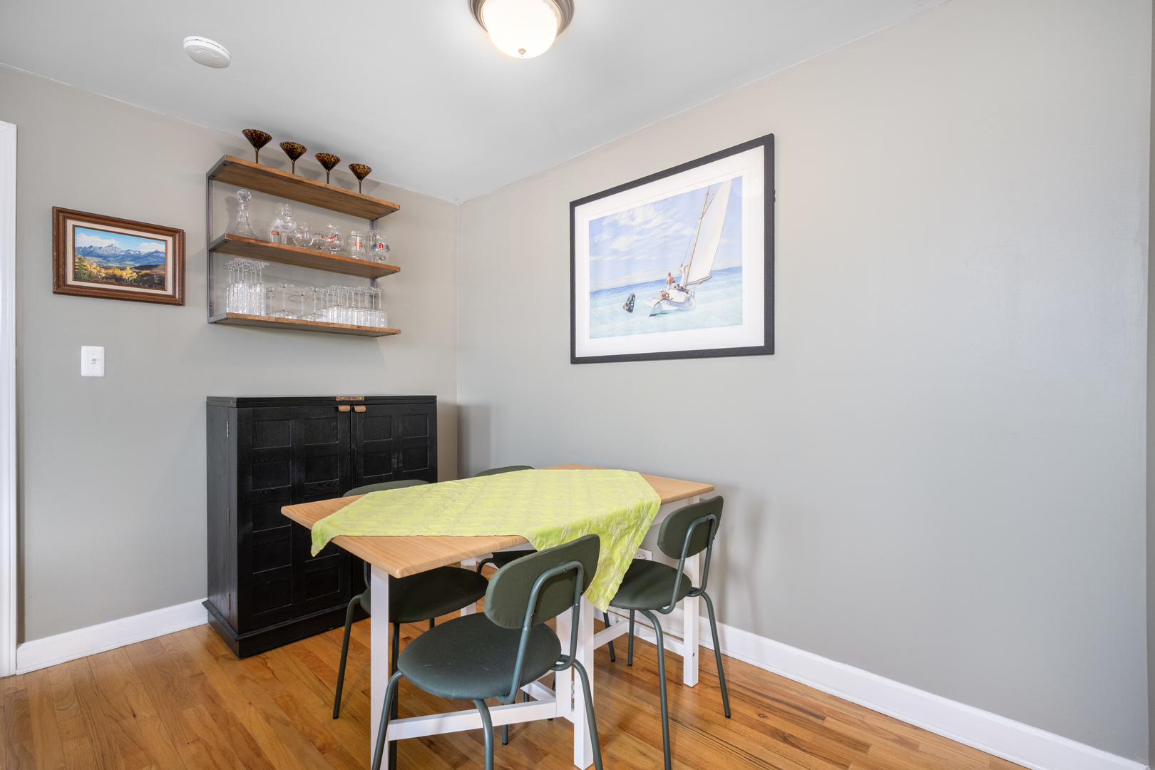 2545 W Catalpa Avenue Unit: 5C