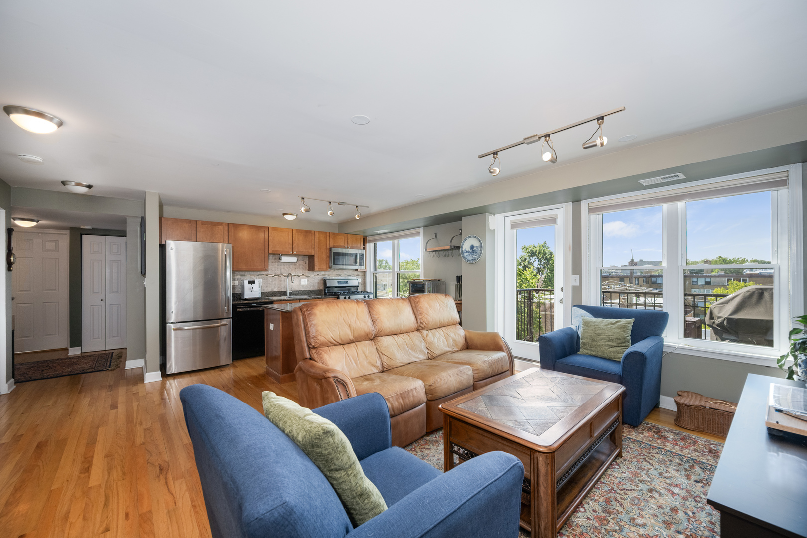 2545 W Catalpa Avenue Unit: 5C
