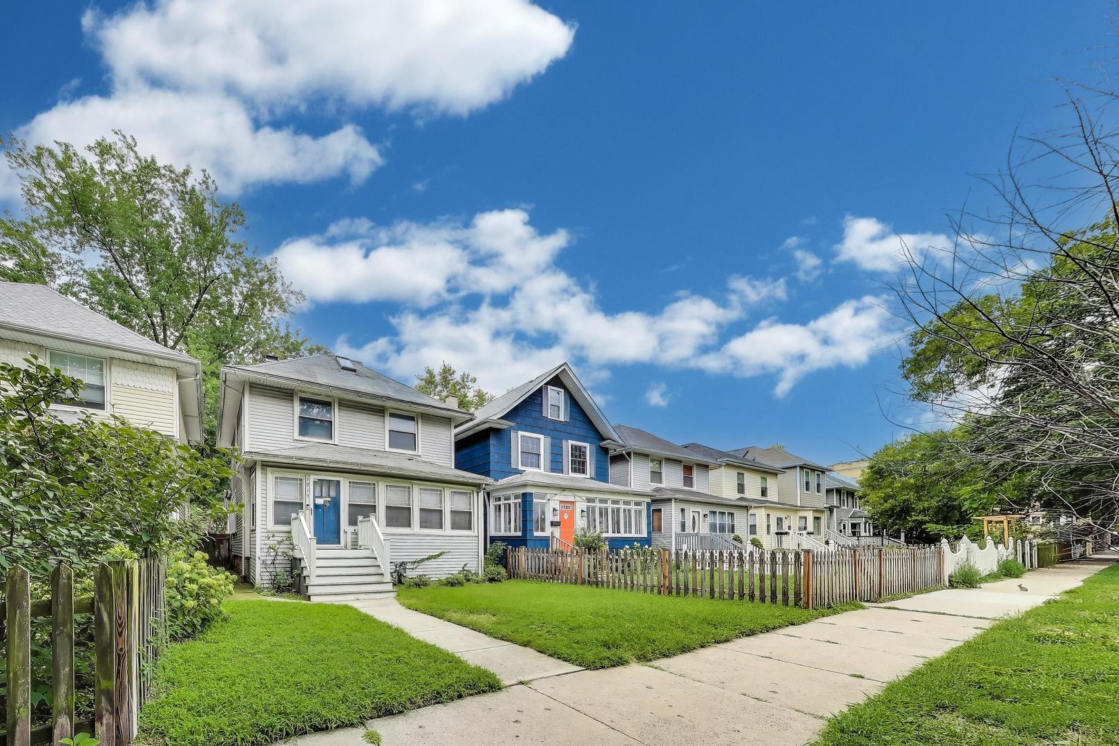 1908 W CHASE Avenue Unit: 103
