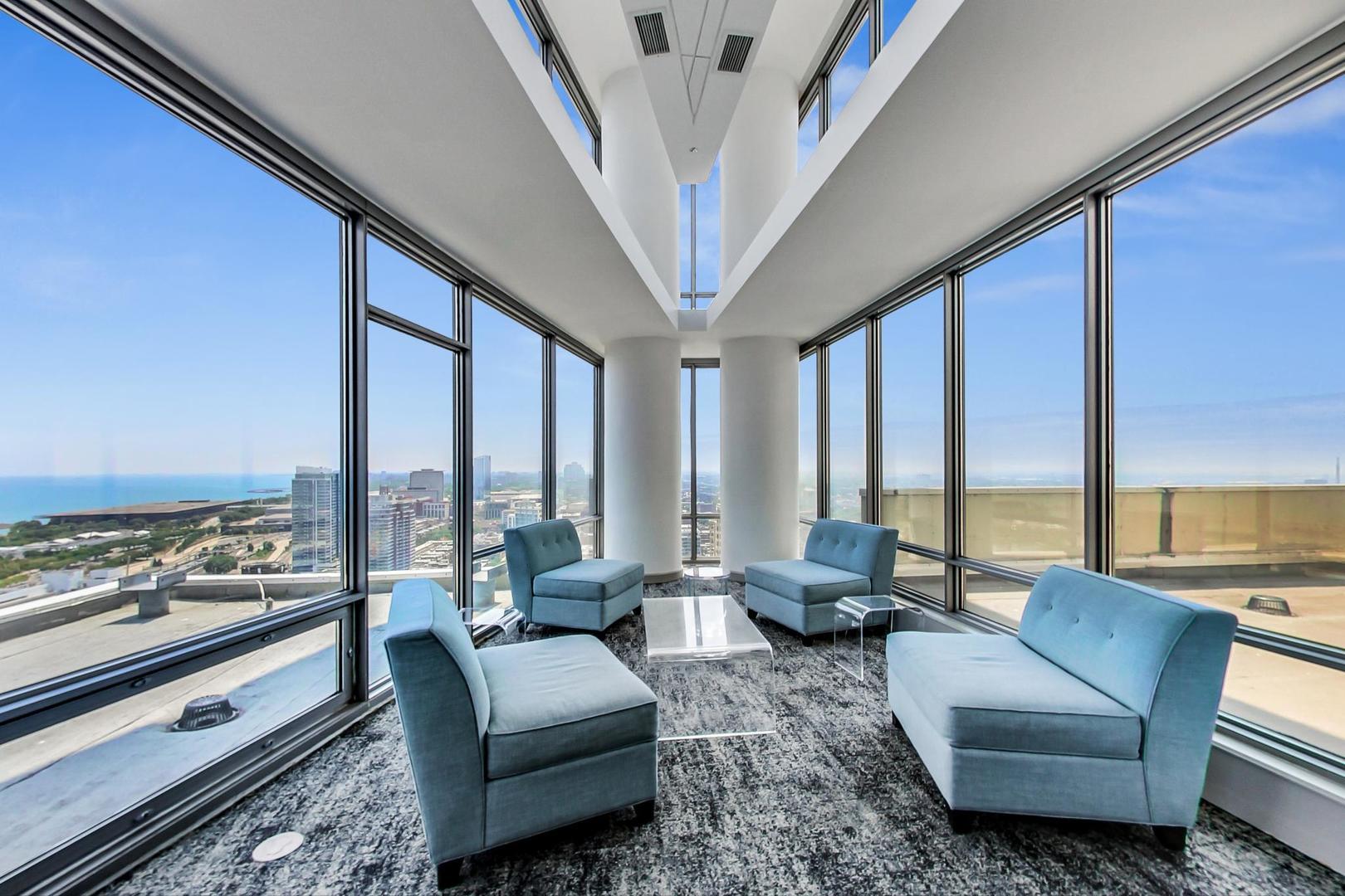 100 E 14th Street Unit: 2702