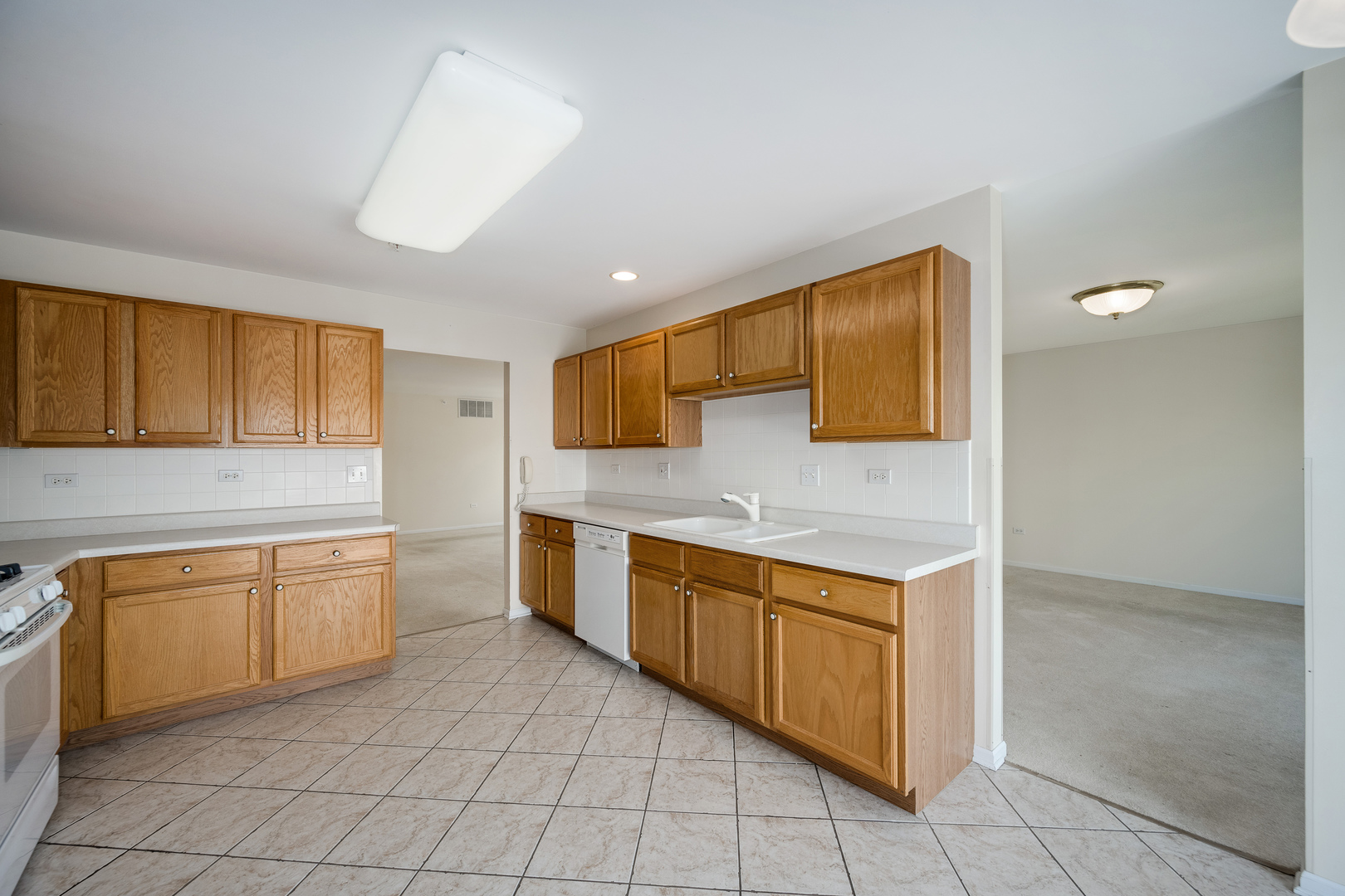 7434 Lincoln Avenue Unit: C