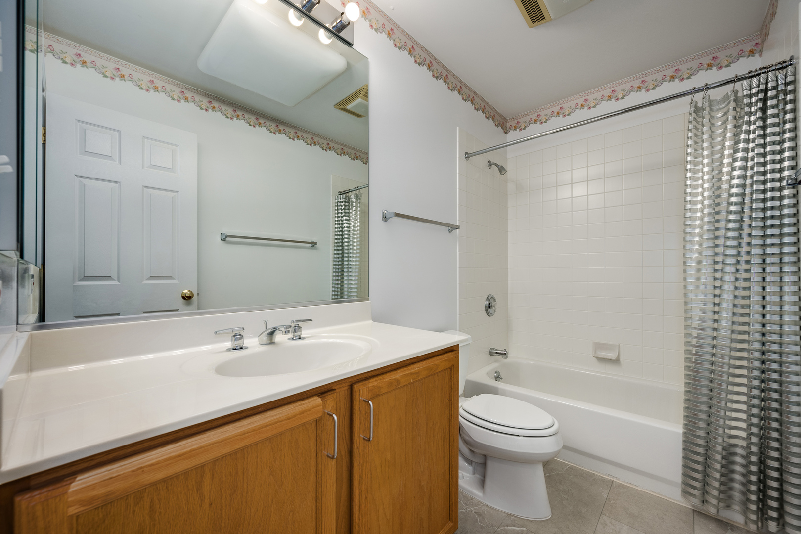 7434 Lincoln Avenue Unit: C