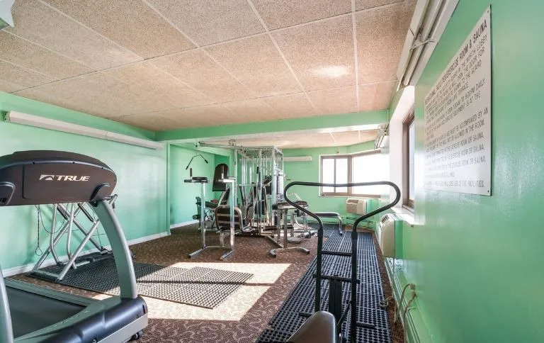 7337 S South shore Drive Unit: 1107