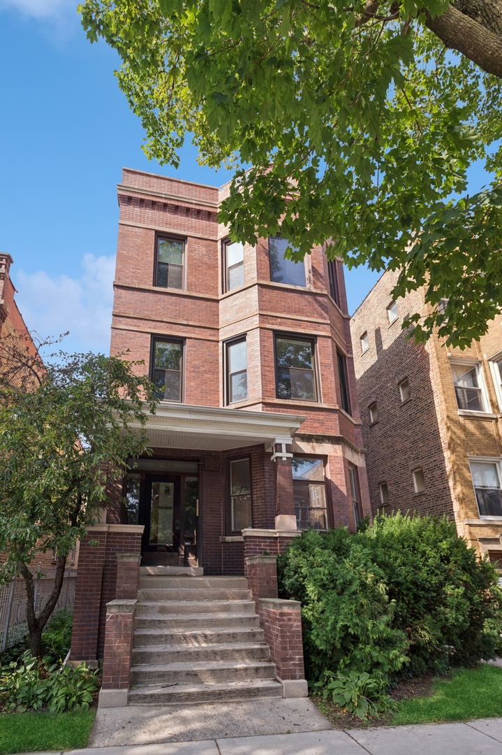 2324 W Cortez Street Unit: 3