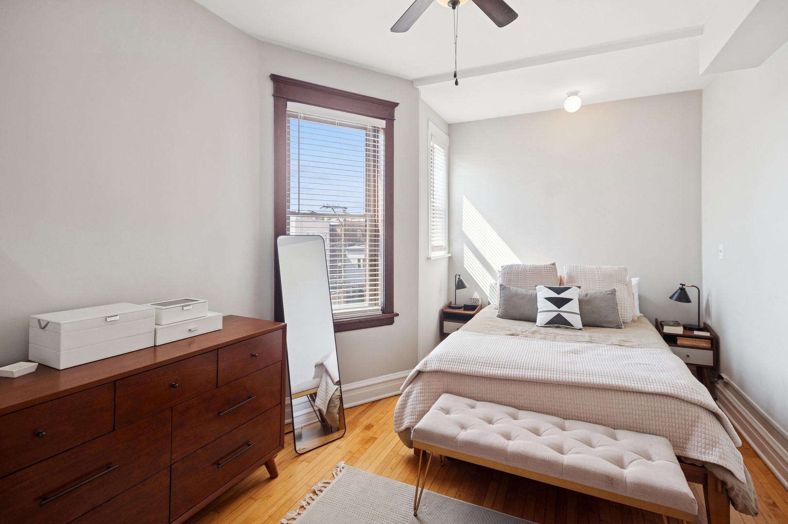 2324 W Cortez Street Unit: 3