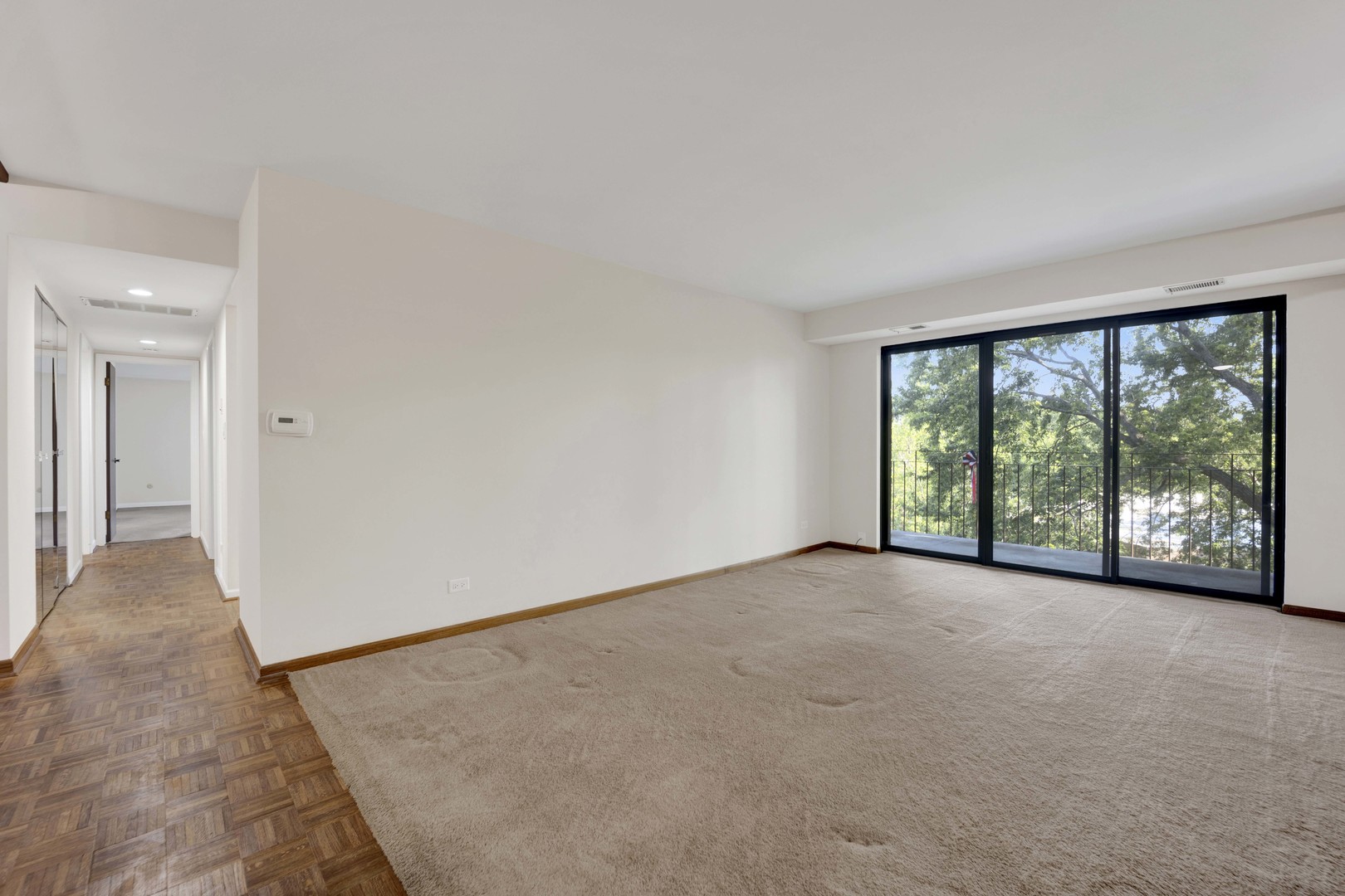101 OLD OAK Drive Unit: 400A