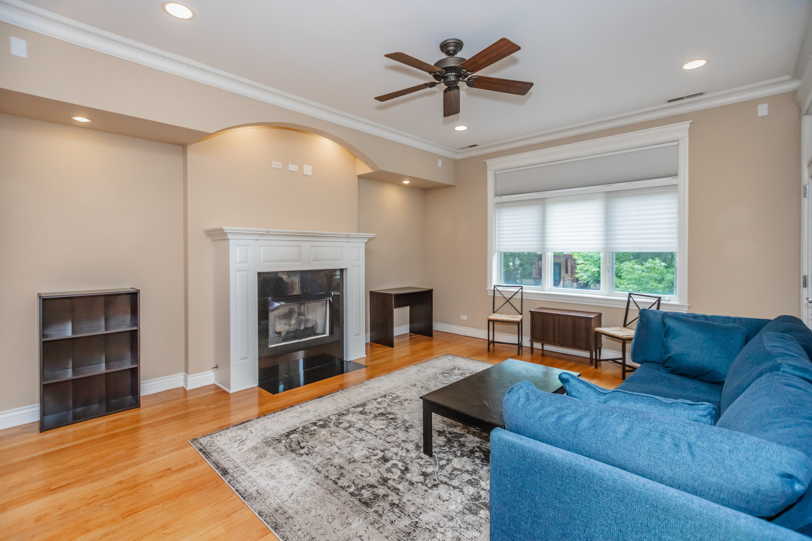 4927 N Damen Avenue Unit: 2C