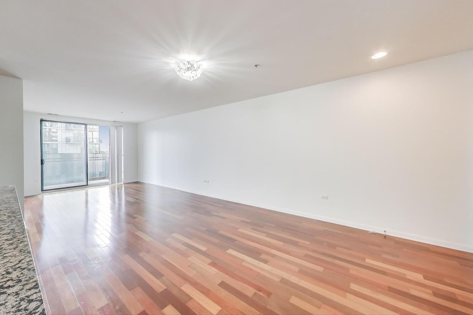 1720 OAK Avenue Unit: 403