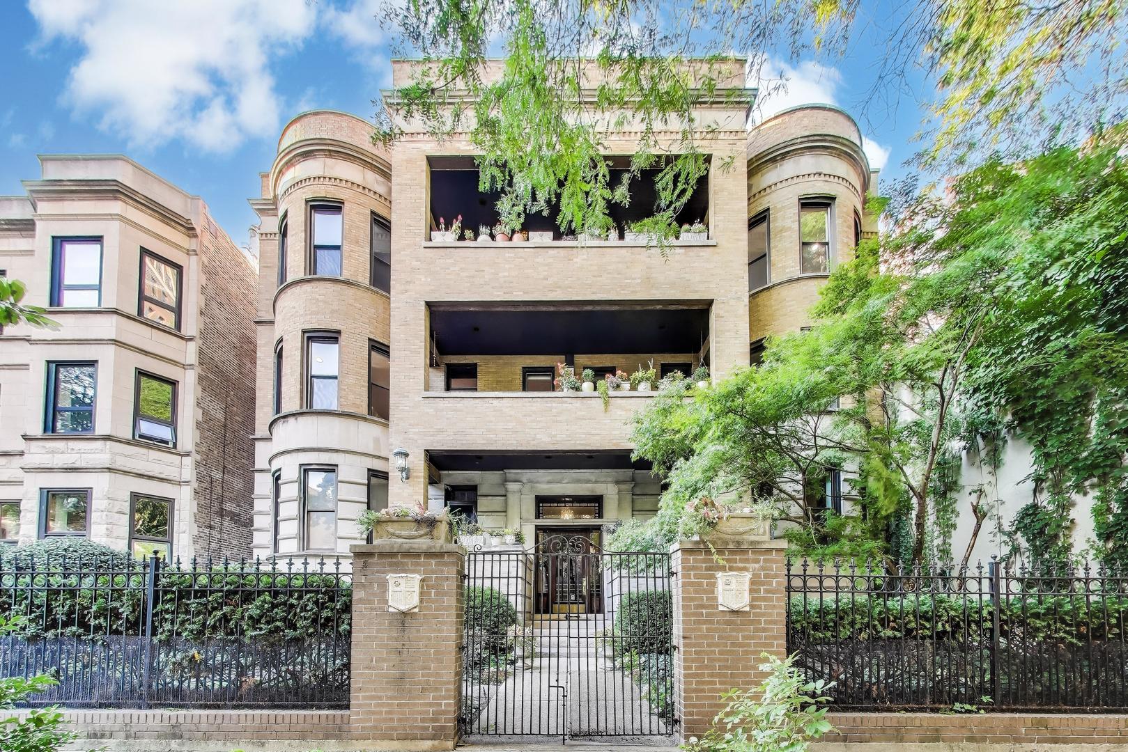 628 W Grace Street Unit: 2W