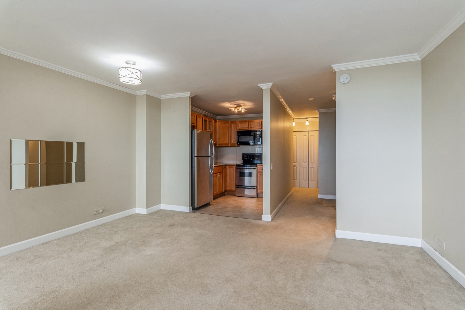 1030 N State Street Unit: 35M