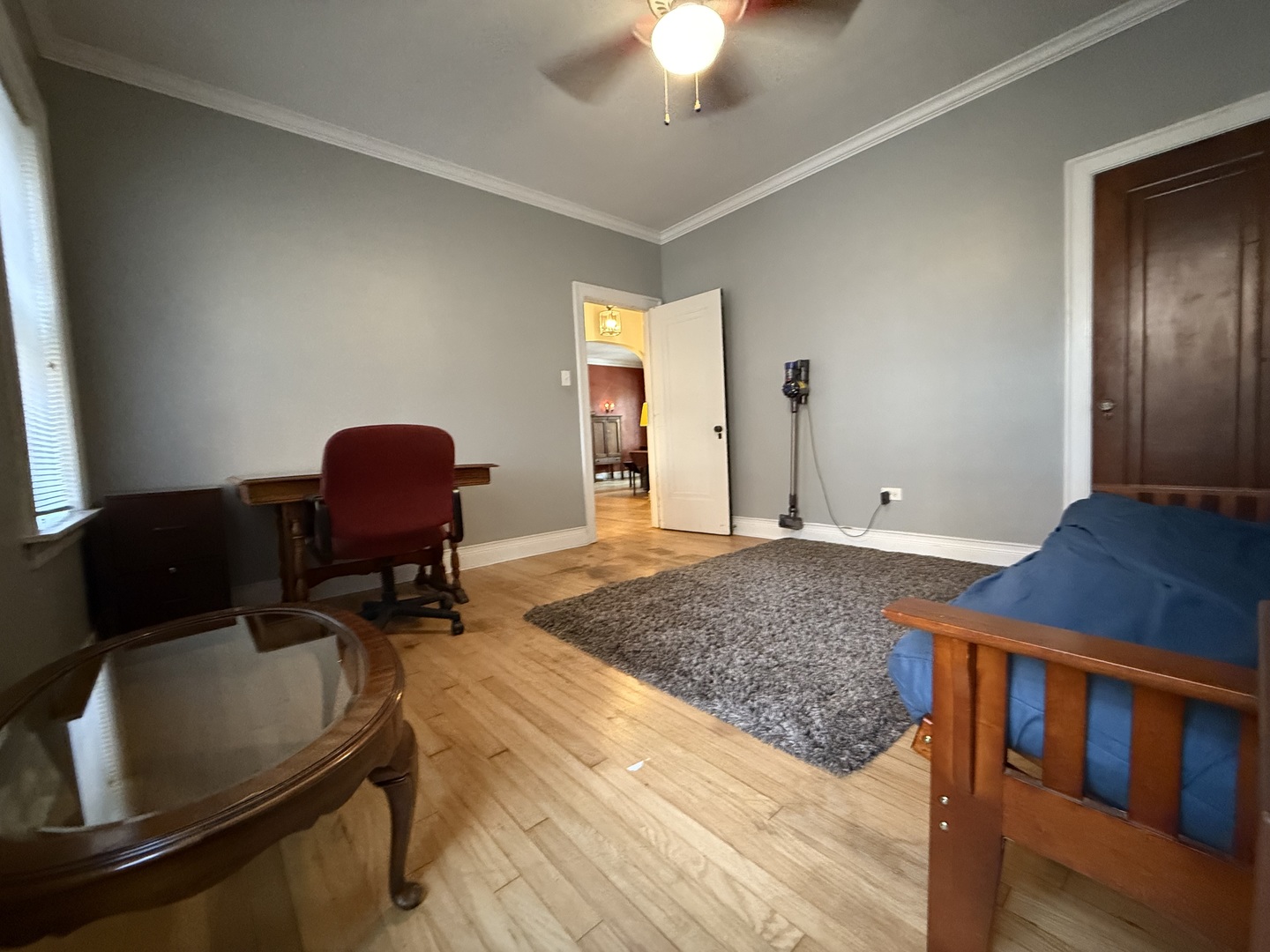2422 W Lunt Avenue Unit: E1