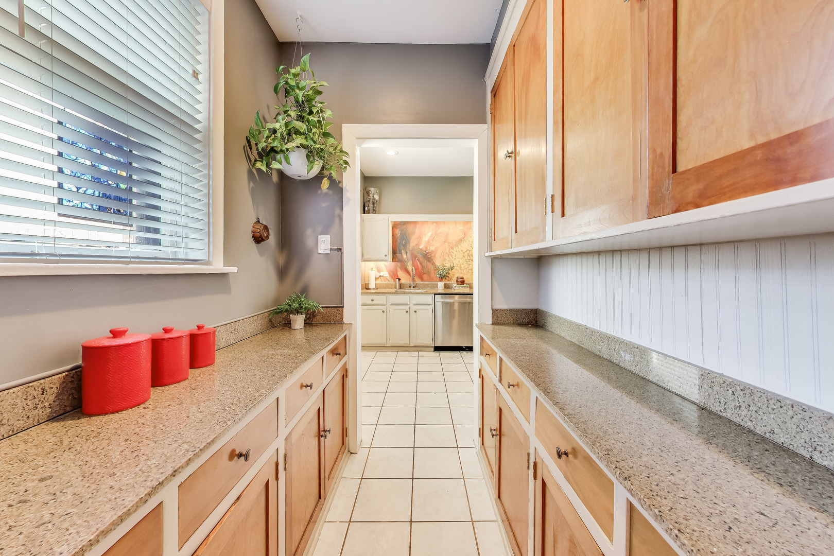 1444 W Fargo Avenue Unit: 3W