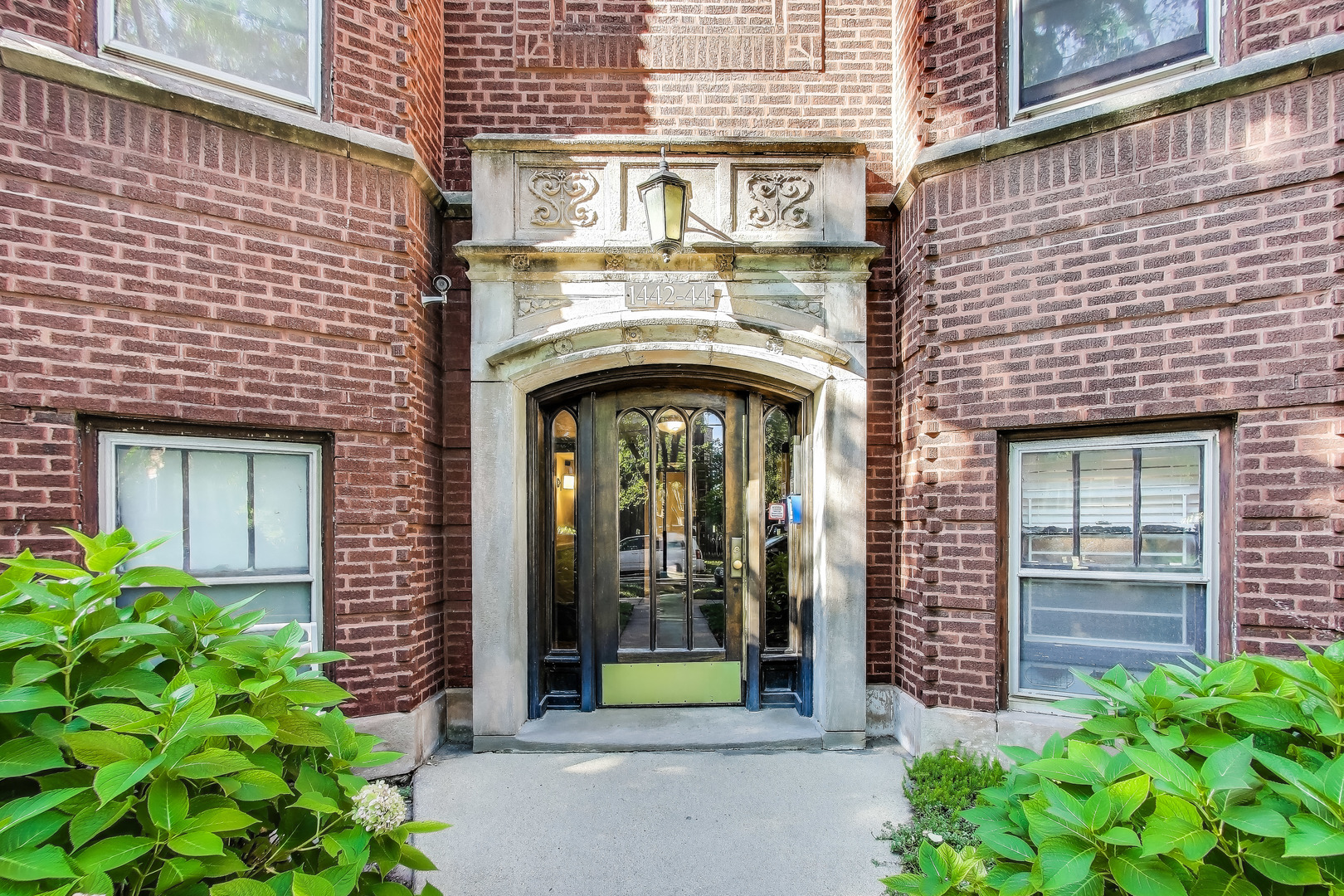 1444 W Fargo Avenue Unit: 3W