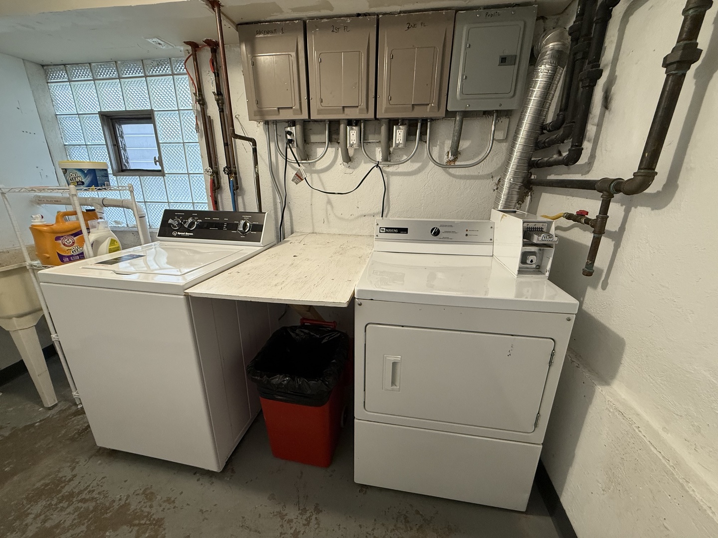 4328 N Oak Park Avenue Unit: 3