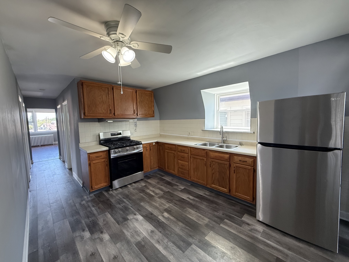 4328 N Oak Park Avenue Unit: 3