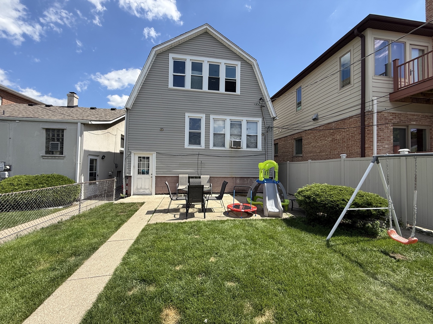 4328 N Oak Park Avenue Unit: 3
