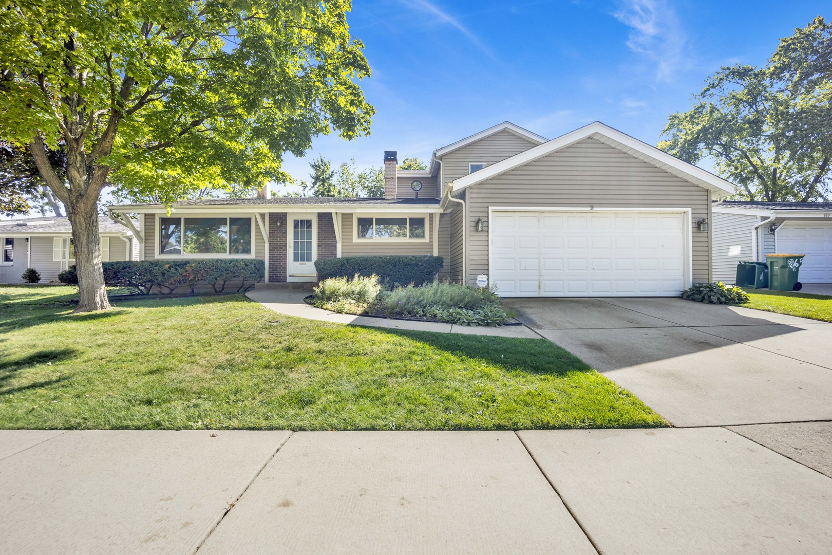 859 BEECHWOOD Road