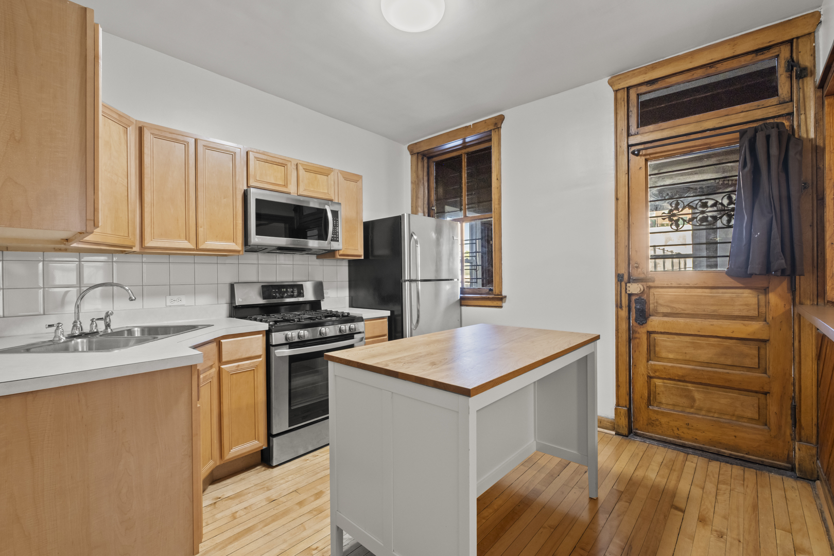 2408 N Surrey Court Unit: 2