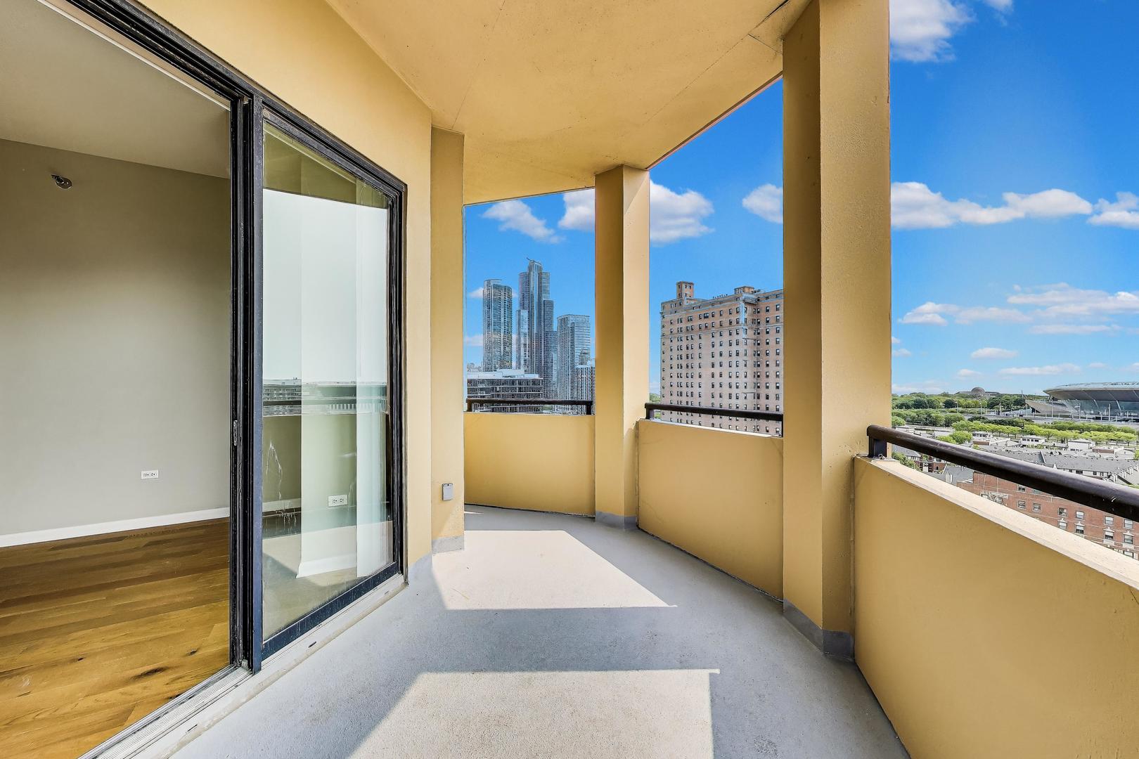 1464 S Michigan Avenue Unit: 1404