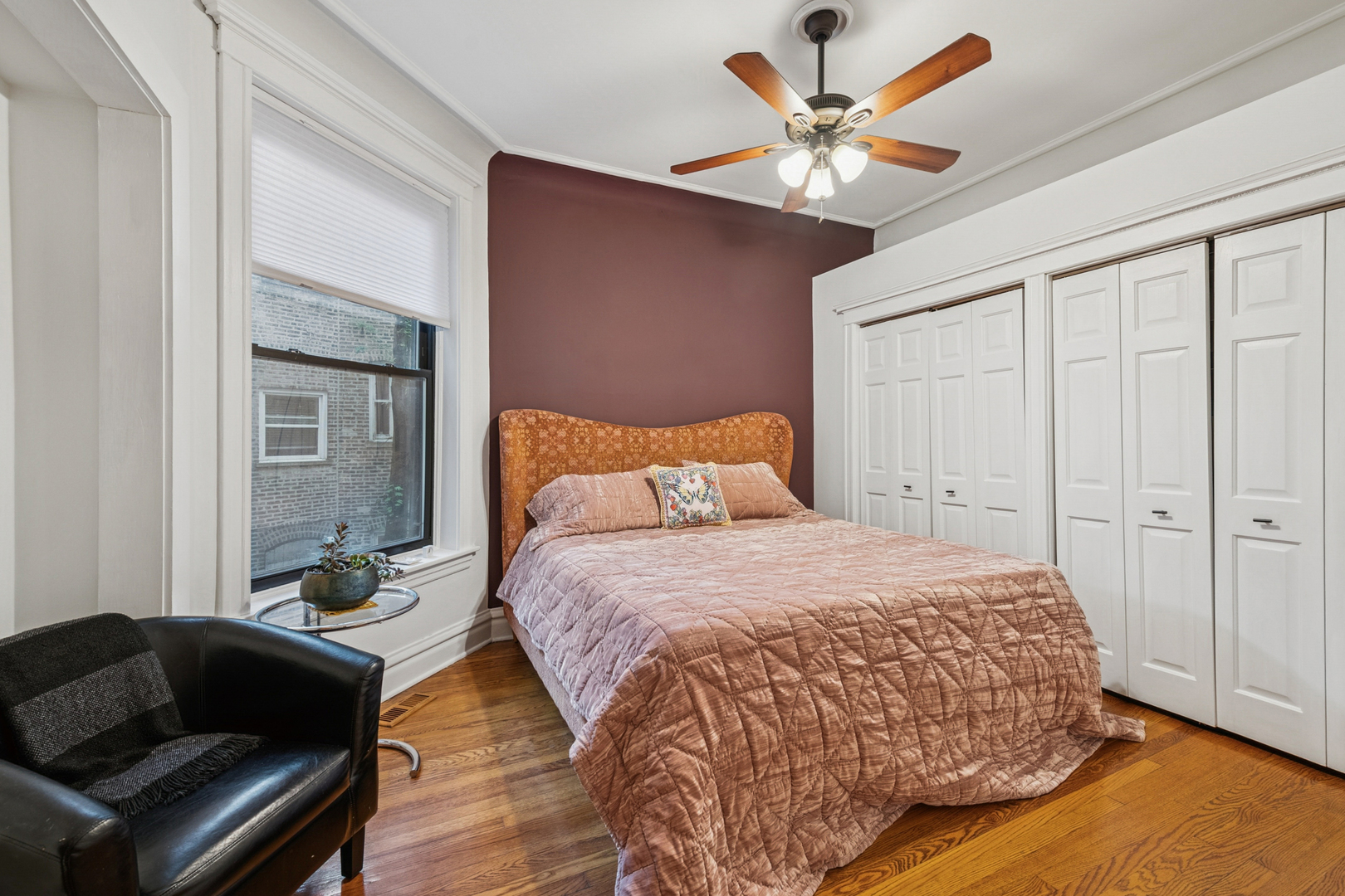3826 N FREMONT Street Unit: 1N