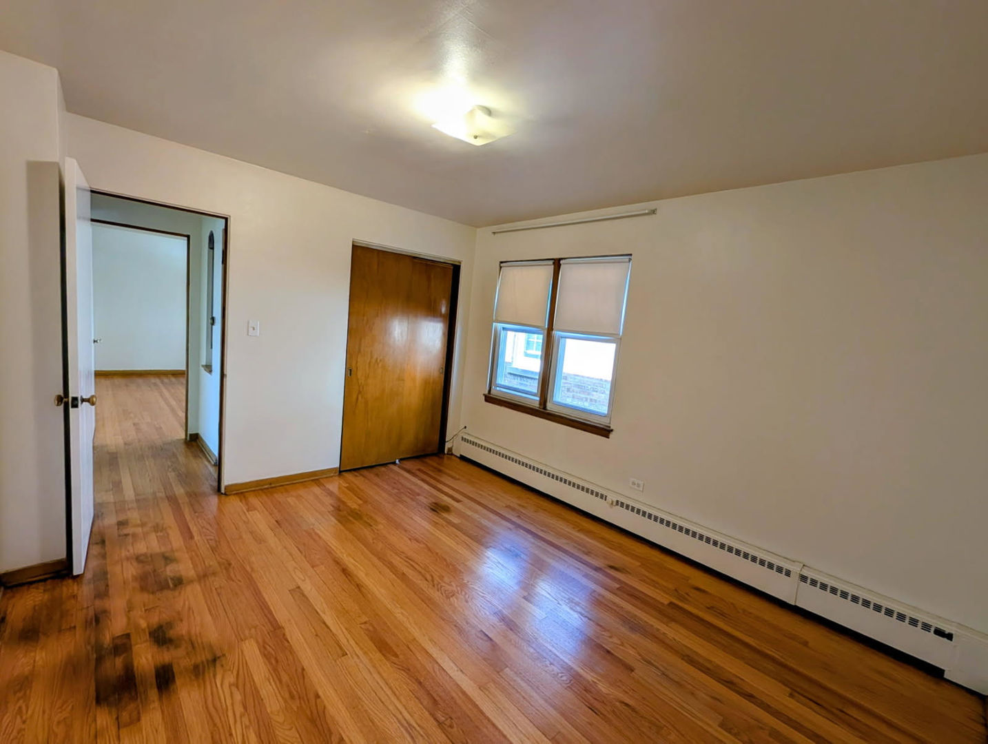 5615 N KIMBALL Avenue Unit: 2