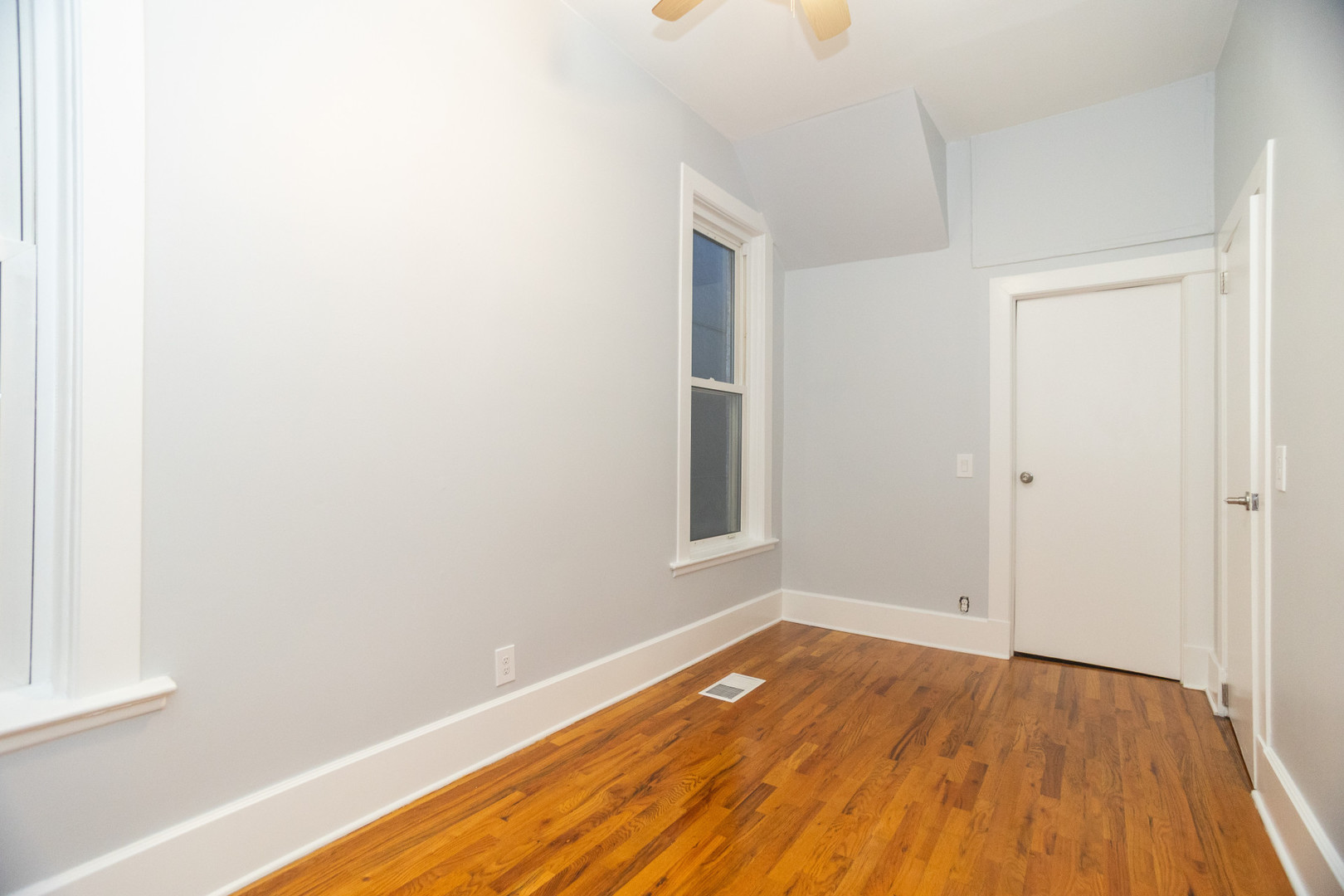 525 N Wood Street Unit: 1