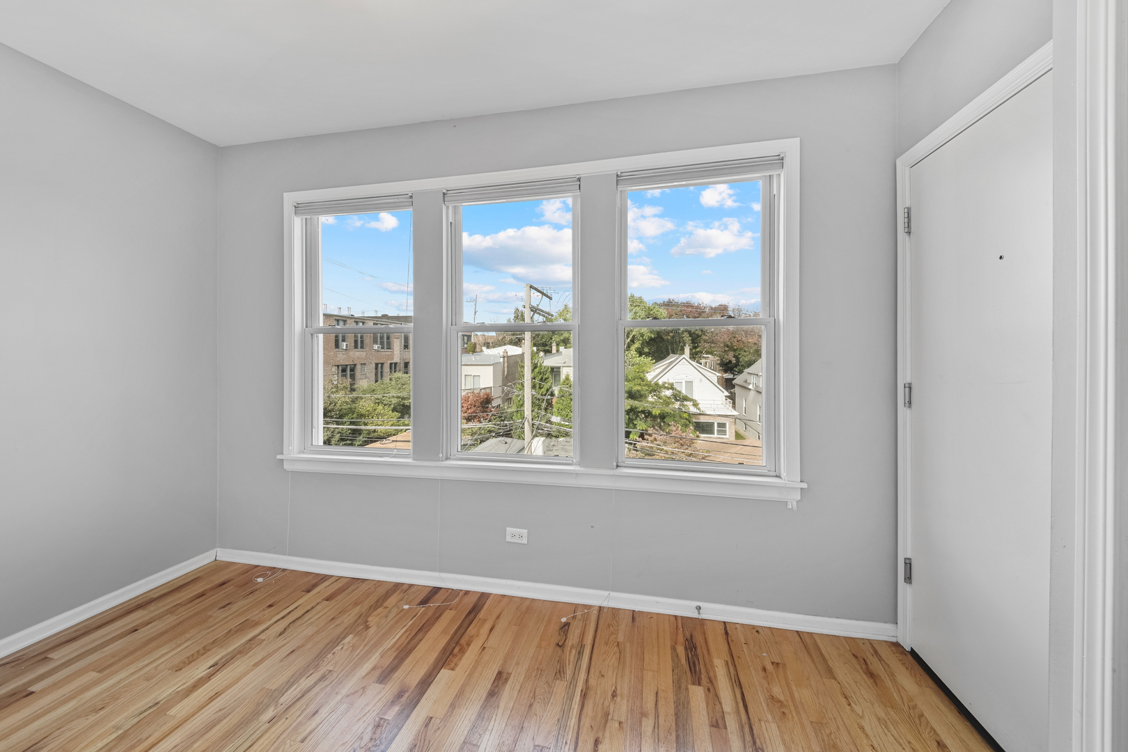 1740 W Foster Avenue Unit: 3R