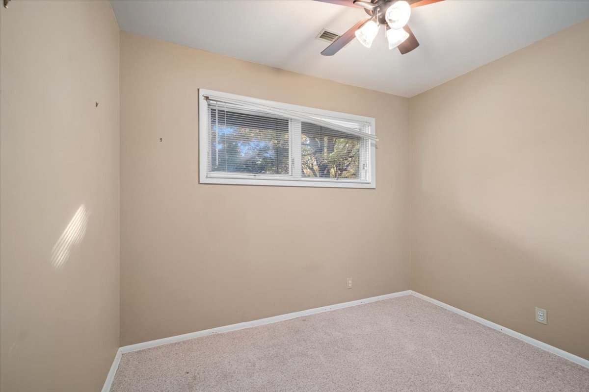 301 RIVER Drive