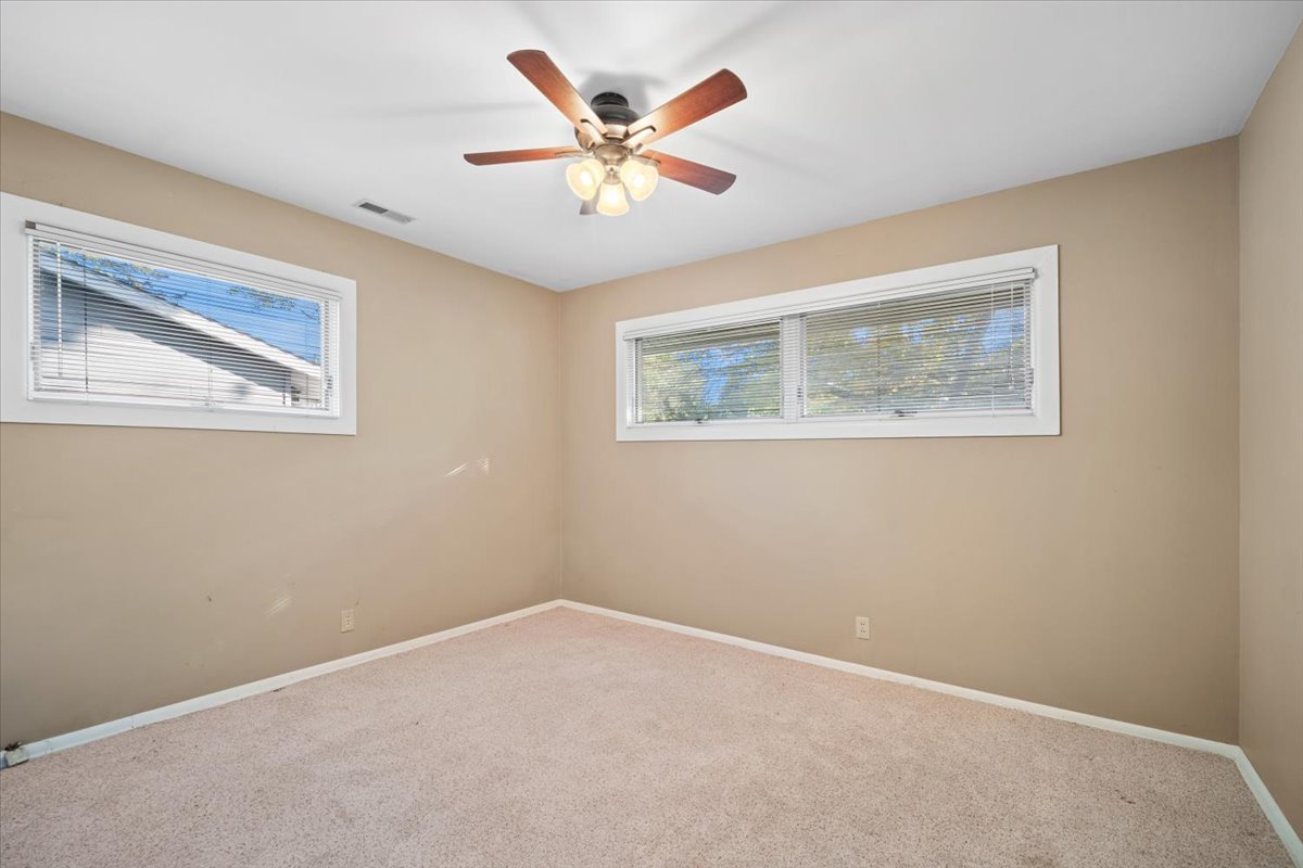 301 RIVER Drive