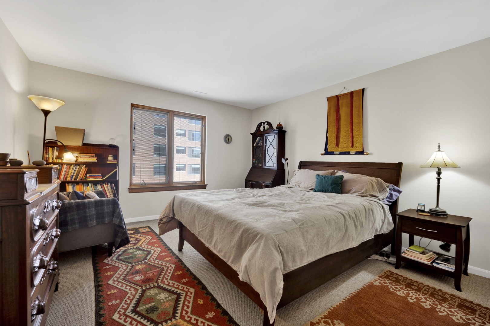 525 grove Street Unit: 4D
