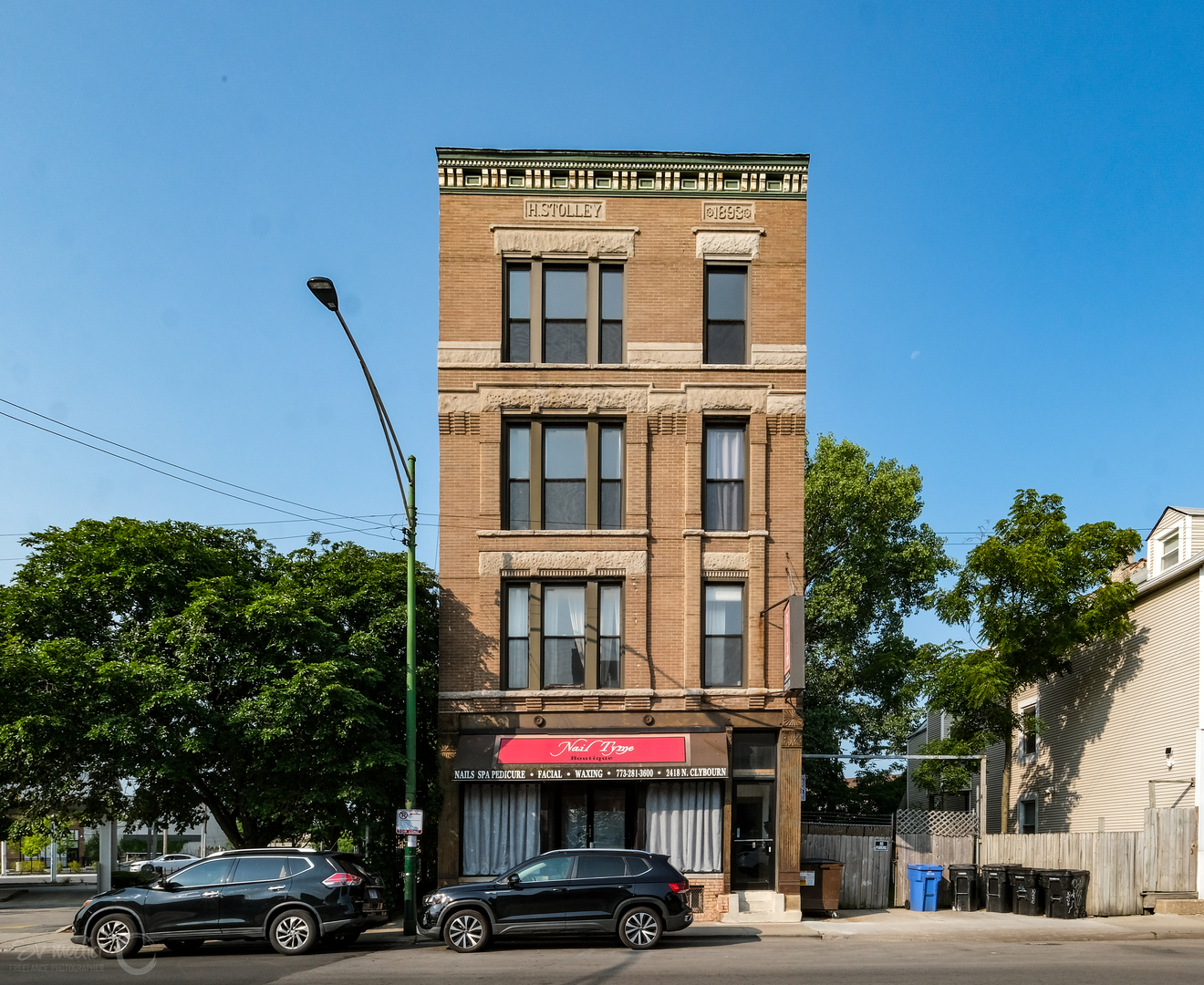 2418 N Clybourn Avenue Unit: 2F