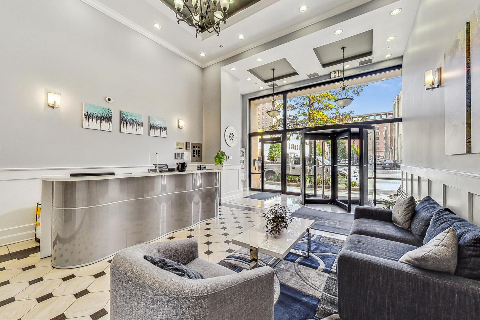 1464 S Michigan Avenue Unit: 1605