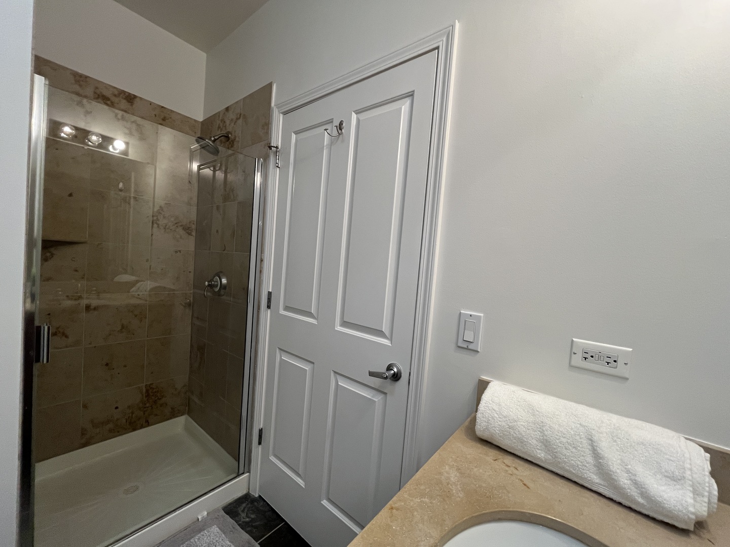 1464 S Michigan Avenue Unit: 1605