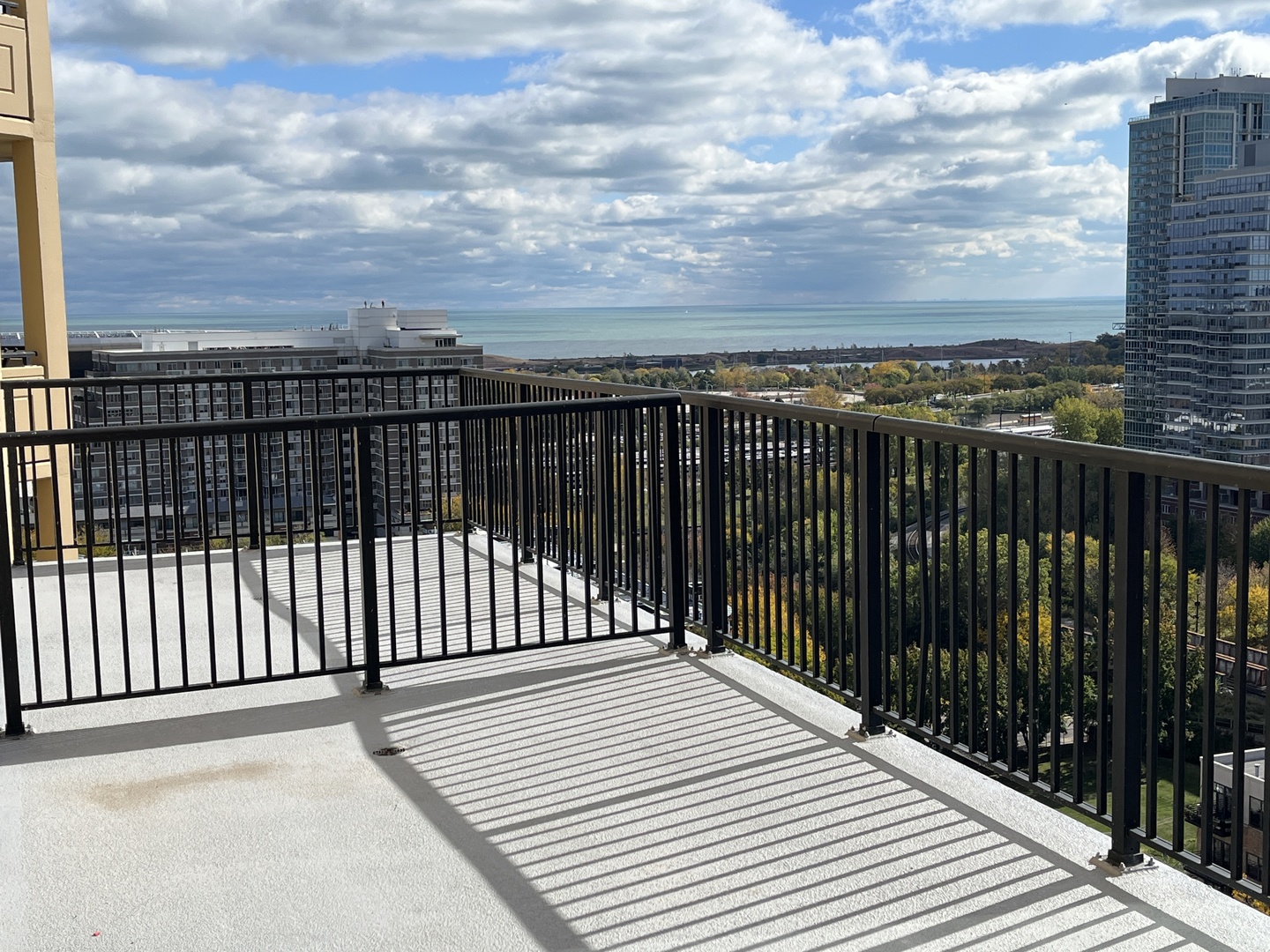 1464 S Michigan Avenue Unit: 1605