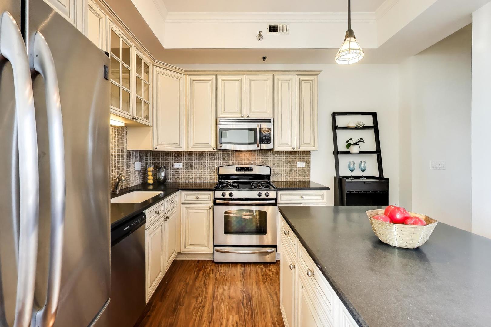 1464 S Michigan Avenue Unit: 1605