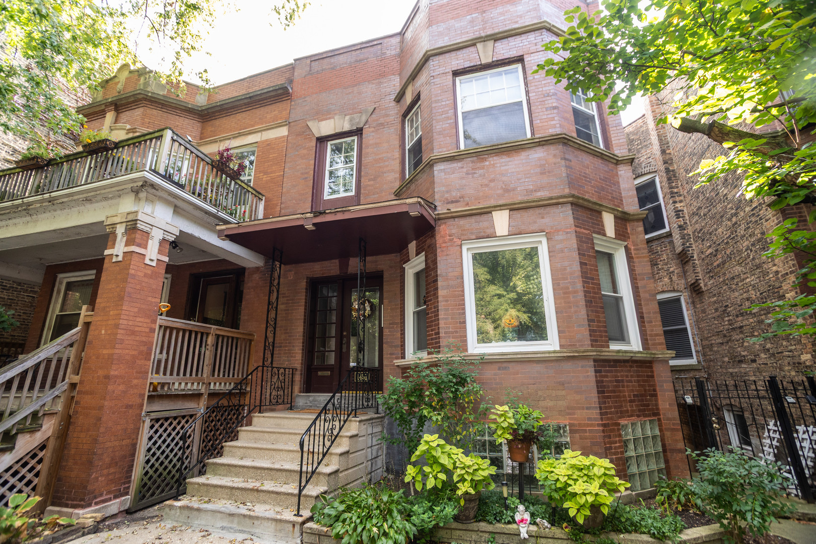 1451 W Thome Avenue Unit: 2