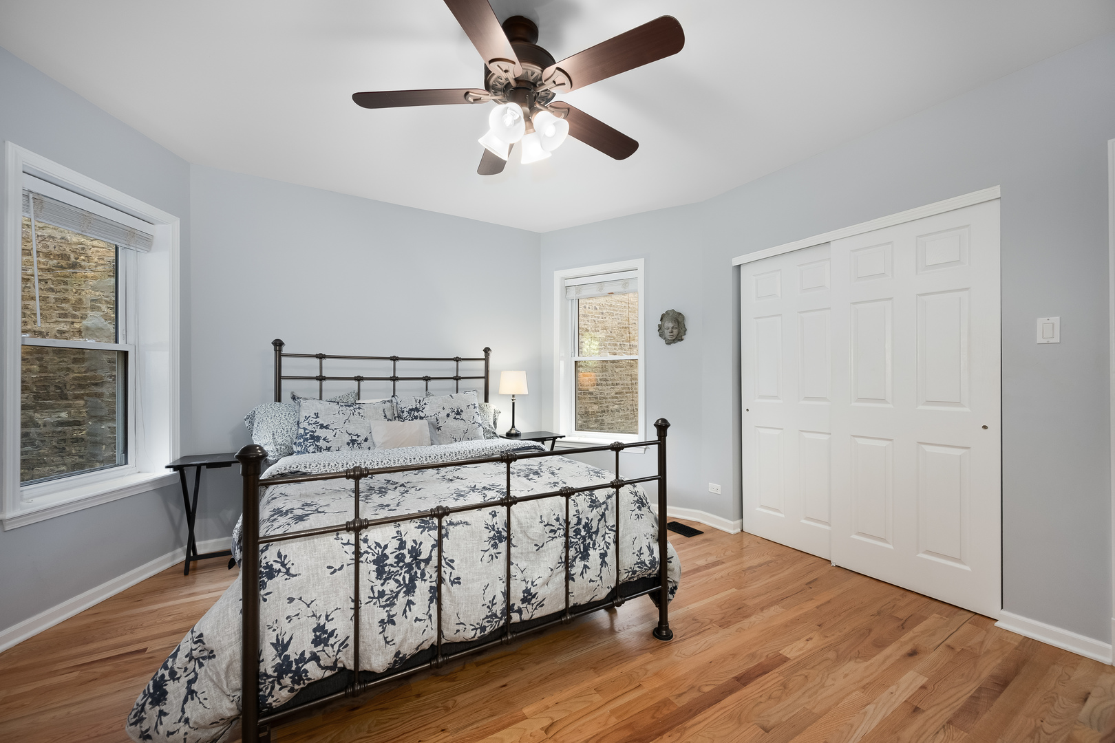 5531 N Campbell Avenue Unit: 1A