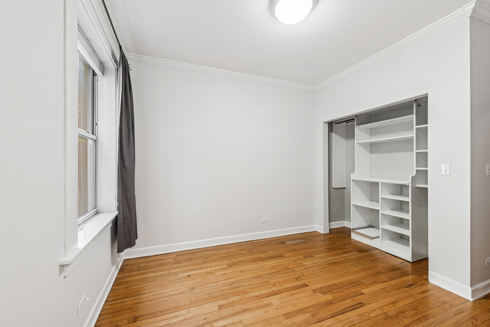 1515 W Pratt Boulevard Unit: 1