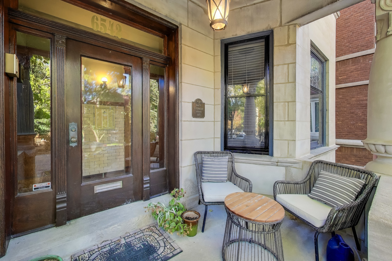 6542 N Newgard Avenue Unit: 1