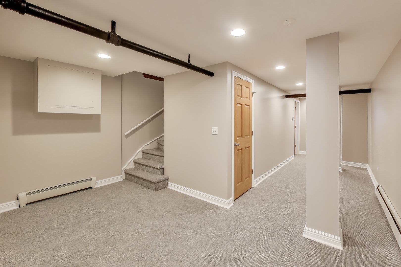 6542 N Newgard Avenue Unit: 1