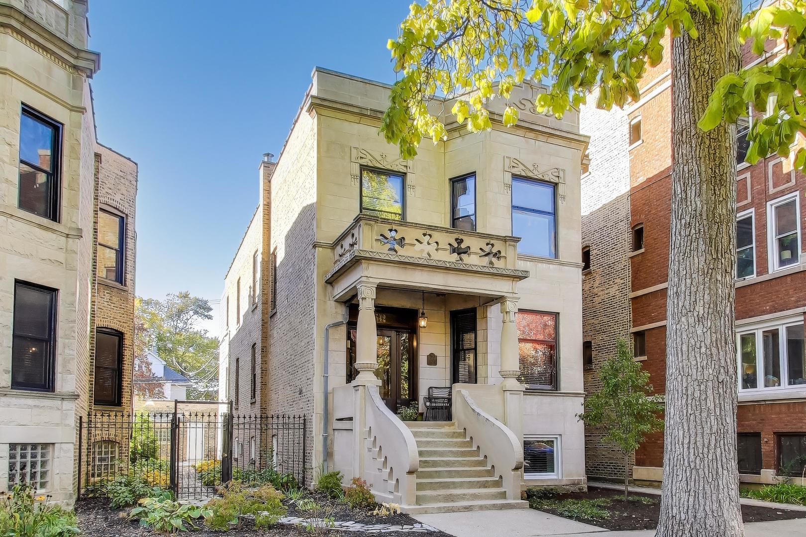 6542 N Newgard Avenue Unit: 1