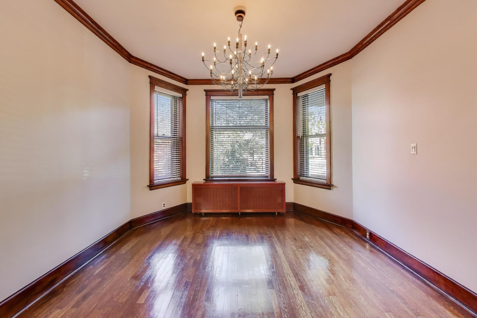 6542 N Newgard Avenue Unit: 1