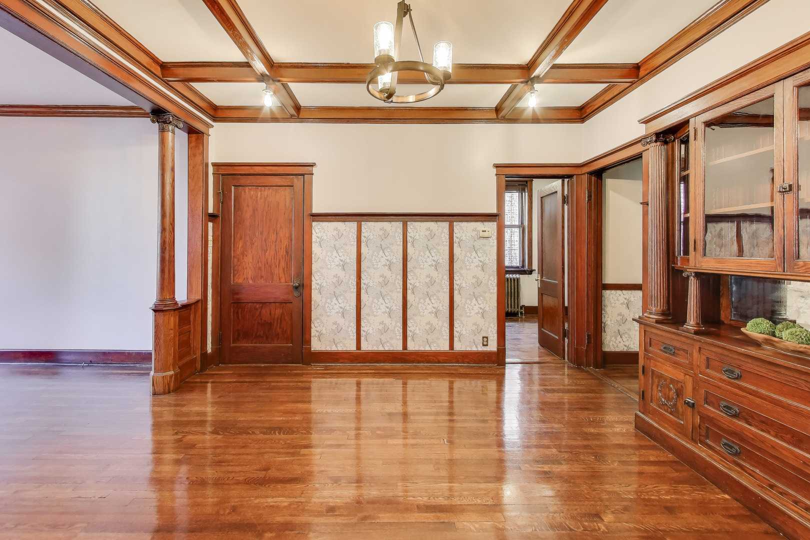 6542 N Newgard Avenue Unit: 1