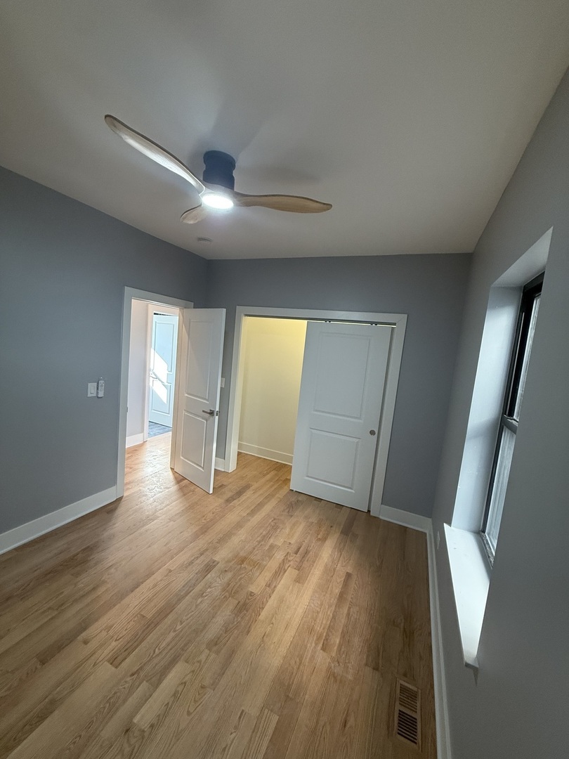 2157 N Western Avenue Unit: 2