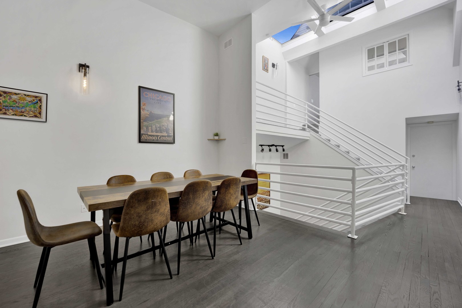 623 W DRUMMOND Place Unit: 6