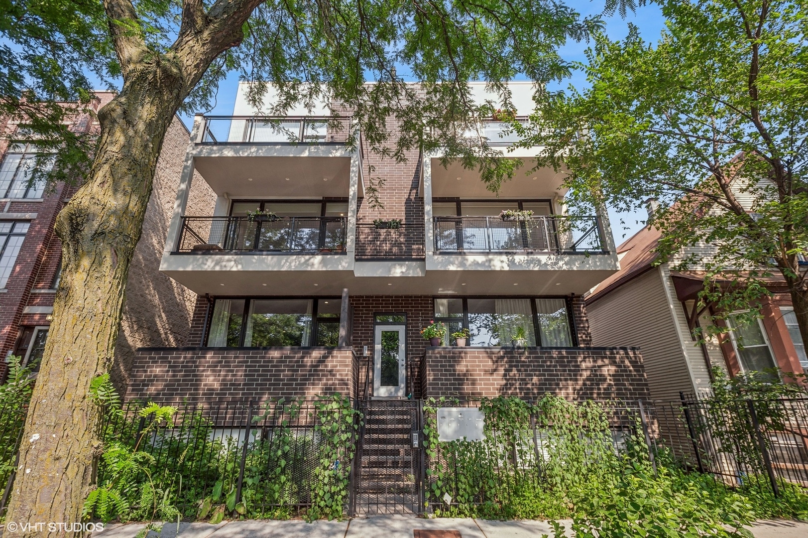 1753 N kedzie Boulevard Unit: 2