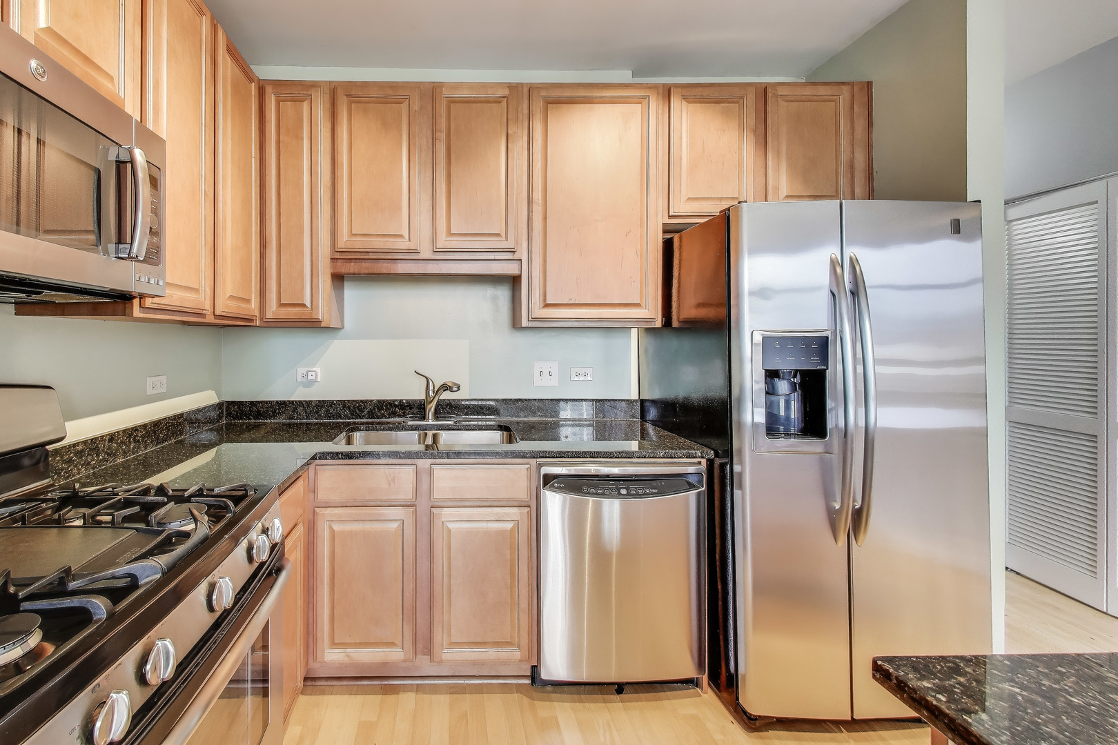 1255 S STATE Street Unit: 917