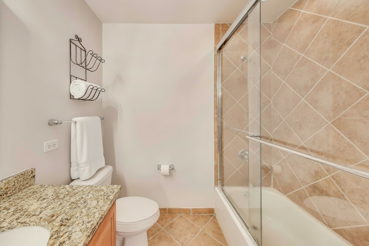 1255 S STATE Street Unit: 917