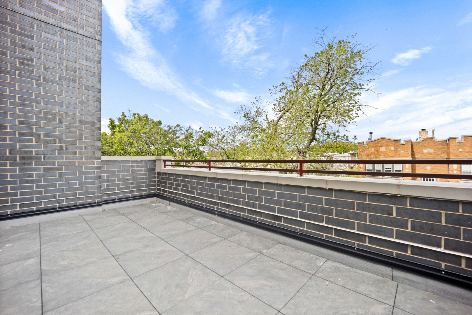 4353 N Richmond Avenue Unit: 3S